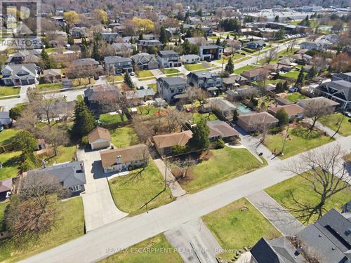 1354 Sheldon Avenue, Oakville (WO West), ON, L6L2R1 | Card Image