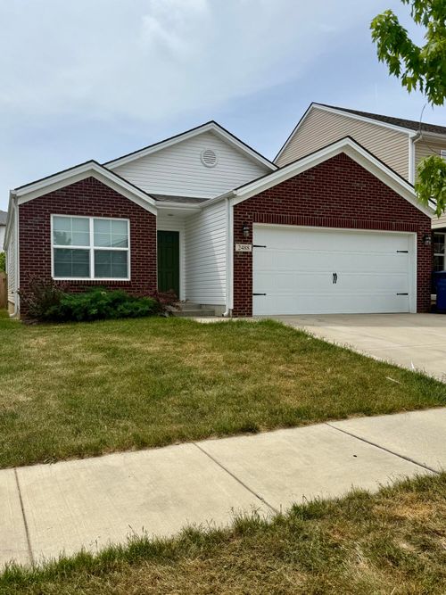 2488 Feathersound Way, Lexington, KY, 40511-8582 | Card Image