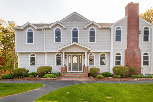 87 Lewis Point Rd, Buzzards Bay, MA, 02532-5611 | Card Image
