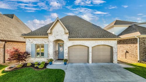 111 Fletcher Ridge Dr, Little Rock, AR, 72223-9077 | Card Image