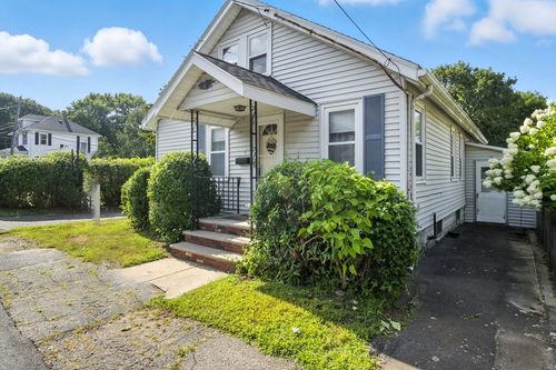 12 Edith Ave, Woburn, MA, 01801-2637 | Card Image