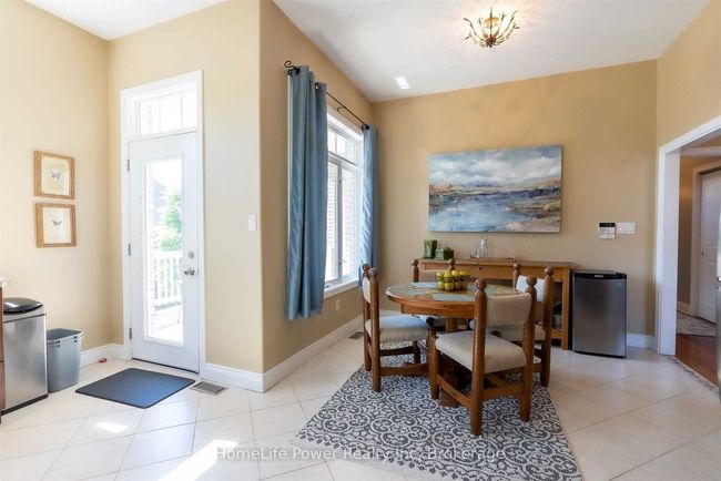 8 Bianca Dr, House other with 3 bedrooms, 3 bathrooms and 1 parking in Niagara on the Lake ON | Image 11