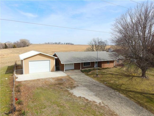 100 S Cherry St, House other with 4 bedrooms, 2 bathrooms and null parking in Clearmont MO | Image 4