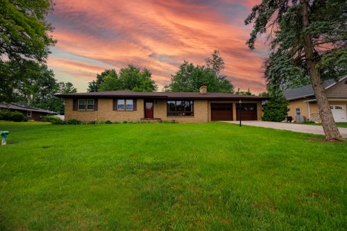706 Heatherhill Rd, Bloomington, IL, 61704-8606 | Card Image