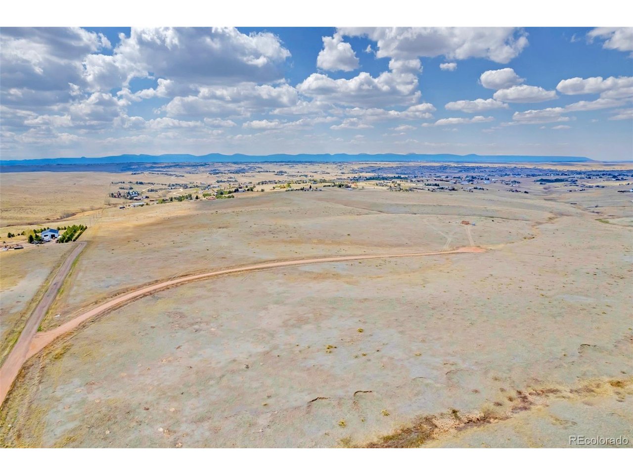 Land in Elizabeth 2