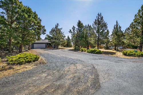 3716 Sw 32nd St, Redmond, OR, 97756-9467 | Card Image