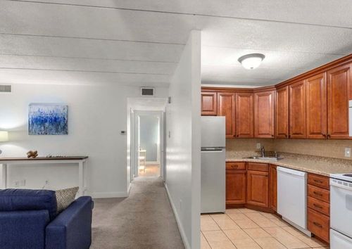 21-296 Commercial St, Braintree, MA, 02184-3554 | Card Image