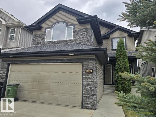 1239 Mckinney Crt Nw, Edmonton, AB, T6R0B7 | Card Image