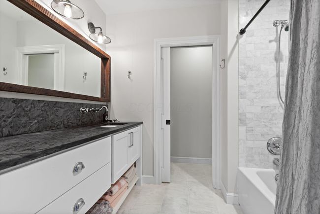 Family room Full bath | Image 46