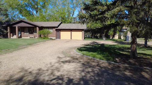 31 Larch Ave, Drumheller, AB, T0J0Y1 | Card Image