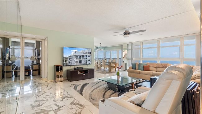 APT-2801 - 1370 Ocean Blvd, Condo with 2 bedrooms, 3 bathrooms and null parking in Pompano Beach FL | Image 8