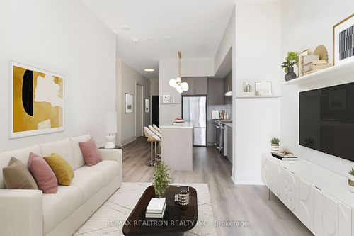 620-9000 Jane St, Concord, ON, L4K0M6 | Card Image