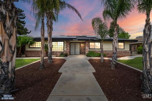 7916 Olive Drive, Bakersfield, CA, 93308 | Card Image