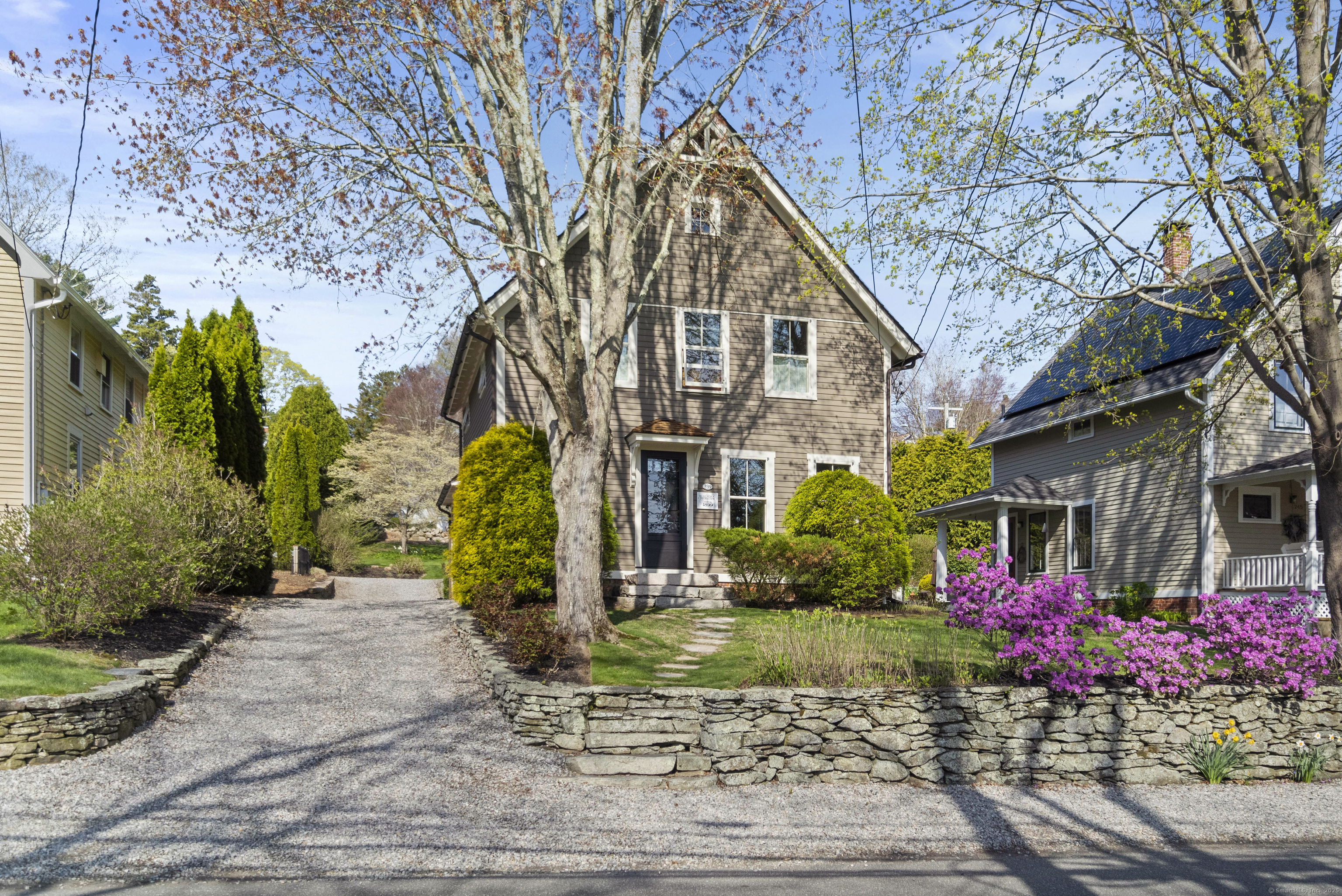 239 High St, Sold in Mystic - eXp Realty