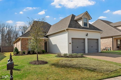 438 Stacey Ln, Bossier City, LA, 71111-2190 | Card Image