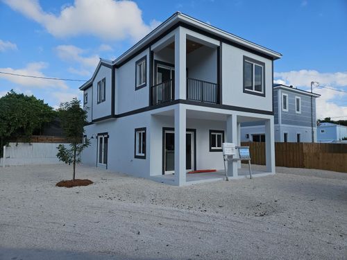 2 Buttonwood Dr, Key Largo, FL, 33037 | Card Image