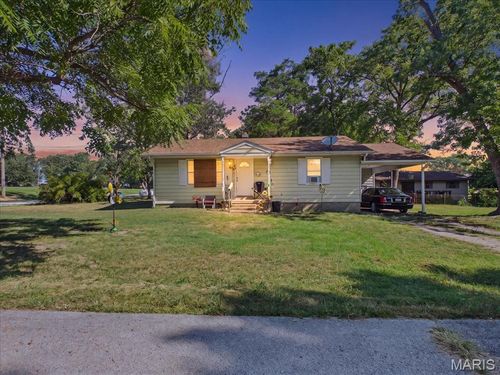 602 W Gibbs Street, Salem, MO, 65560 | Card Image