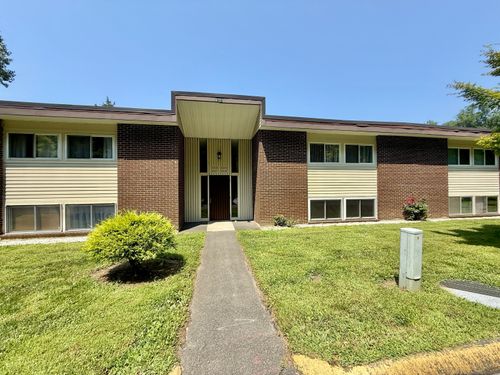 apt-322-229 Bacon Pond Rd, Woodbury, CT, 06798-3679 | Card Image