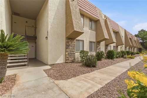 411-5278 River Glen Dr, Las Vegas, NV, 89103-7422 | Card Image
