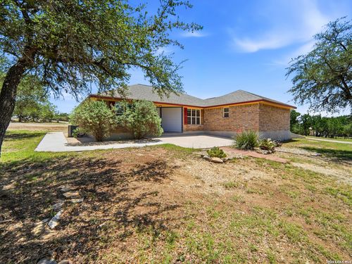 342 Chipman Ct, Bandera, TX, 78003-6110 | Card Image