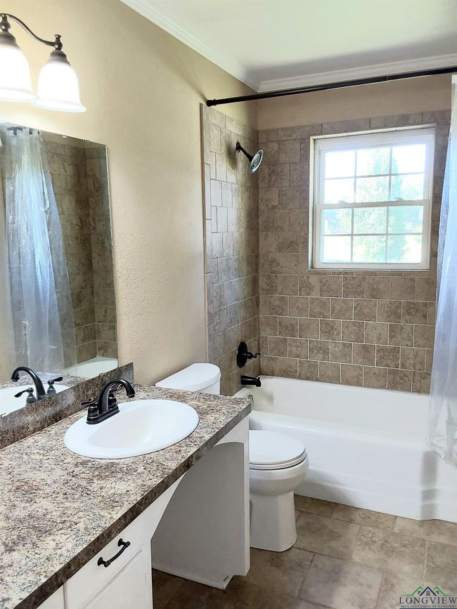 1011 Hillcrest, House other with 3 bedrooms, 1 bathrooms and null parking in Linden TX | Image 21