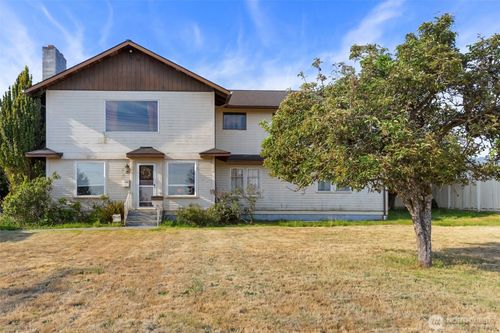 536 E Lauridsen Boulevard, Port Angeles, WA, 98362 | Card Image