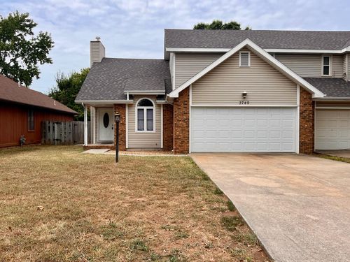 3749 N Pickwick Ave, Springfield, MO, 65803-3783 | Card Image