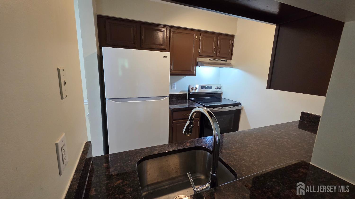Residential Lease in Plainsboro 4