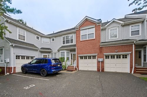 20 Gordon Cir, Parsippany, NJ, 07054-3400 | Card Image