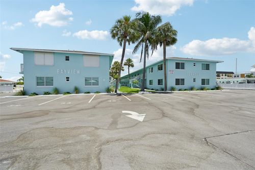 1-117 7th St N, BRADENTON BEACH, FL, 34217-3310 | Card Image