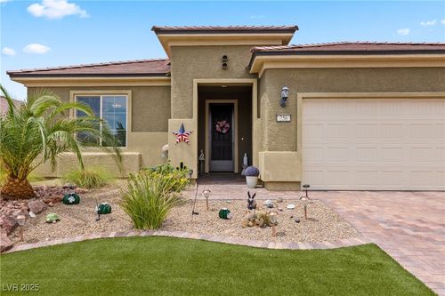 756 Bridle Path Ln, Mesquite, NV, 89034-1237 | Card Image