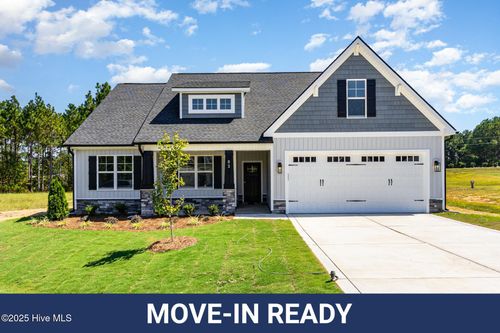 82 Laramie Ln, Selma, NC, 27576-7367 | Card Image