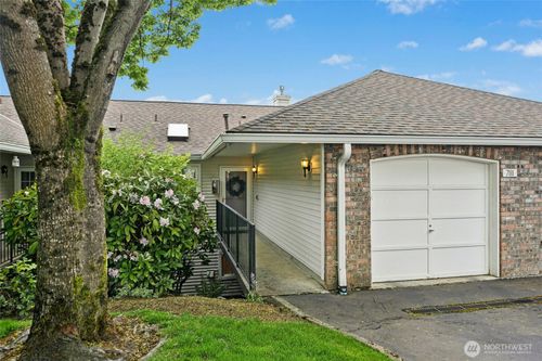 d3-7111 134th Ct Se, Newcastle, WA, 98059-3003 | Card Image
