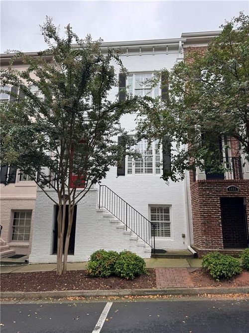1027 Pearl Pt, Atlanta, GA, 30328-4517 | Card Image