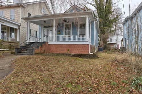 215 W Main St, Mt Sterling, KY, 40353-1333 | Card Image