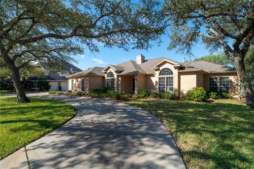 713 Waterwood St, Rockport, TX, 78382-6956 | Card Image