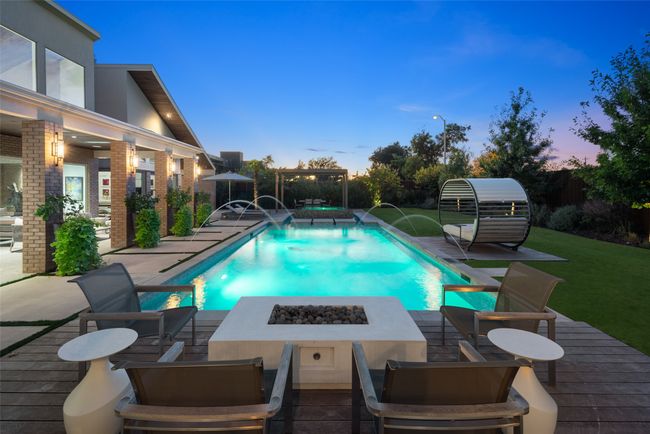 5601 Dittmar Pl, House other with 4 bedrooms, 4 bathrooms and null parking in Dallas TX | Image 39