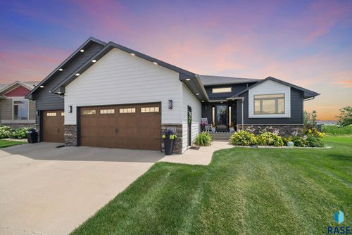 6717 Dugout Ln Lane, Sioux Falls, SD, 57110 | Card Image