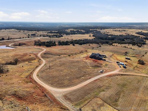 1425 S Indian Meridian Rd, Meridian, OK, 73058-9024 | Card Image