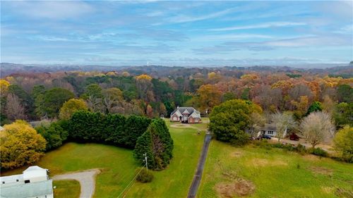 8105 Jot Em Down Rd, GAinesville, GA, 30506-5656 | Card Image