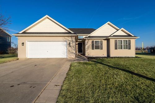 242 Cotton Grass Lane, Walworth, WI, 53184 | Card Image