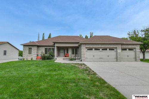 404 Grove Street, Ashland, NE, 68003 | Card Image