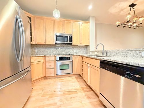 unit-215-59 Walpole St, Canton, MA, 02021-1874 | Card Image