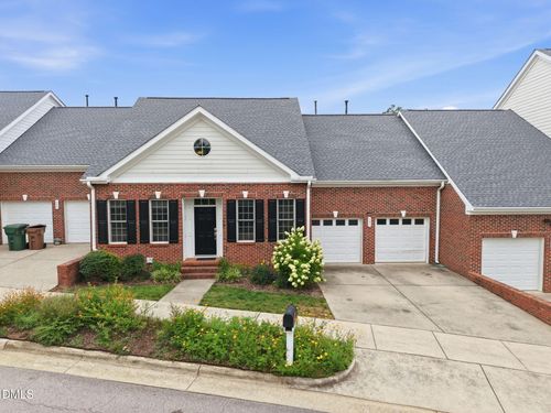 401 Waverly Hills Dr, Cary, NC, 27519-9753 | Card Image