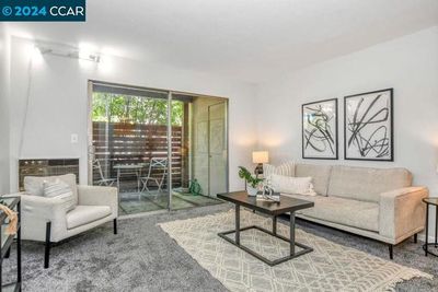 23 - Oak Rd, Condo with 1 bedrooms, 1 bathrooms and null parking in Walnut Creek CA | Image 3