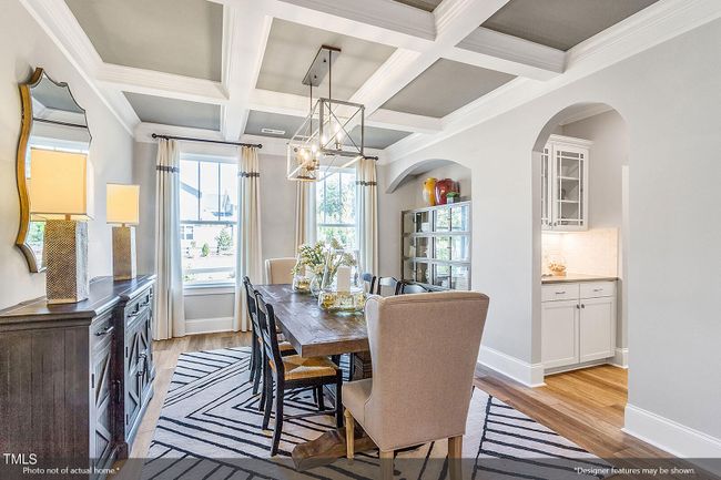 Dining-Room-and-Butlers-Pantry---Yates-P | Image 6