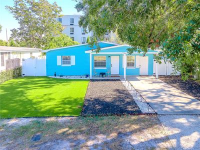 6206 S Harold Avenue, House other with 3 bedrooms, 2 bathrooms and null parking in Tampa FL | Image 3