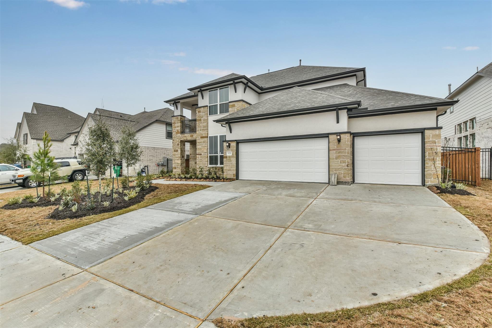 Residential Lease in Magnolia 5