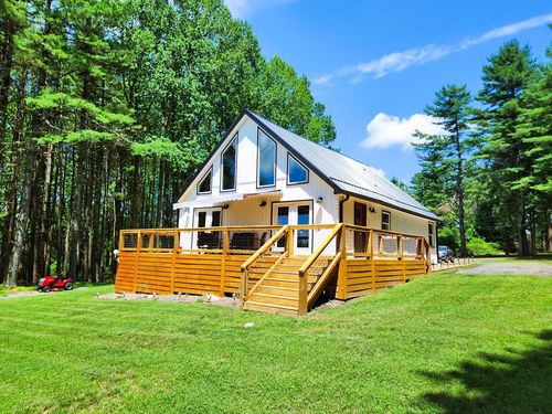 95 Furry Fox Ln, Galax, VA, 24333-6276 | Card Image