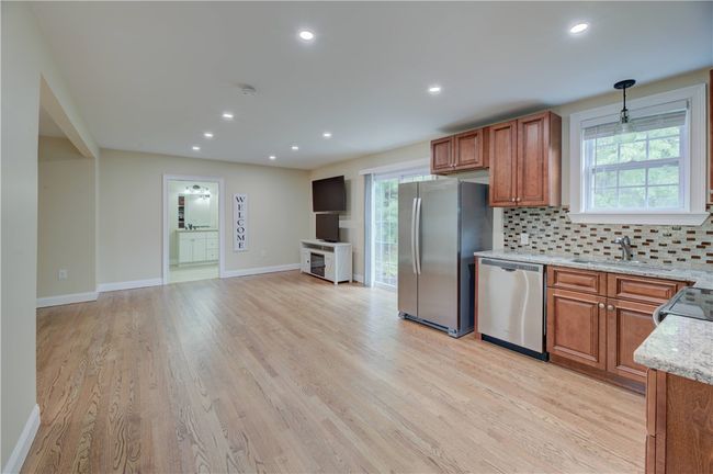 34 Ledgefield Rd, House other with 6 bedrooms, 6 bathrooms and 10 parking in Scituate RI | Image 48